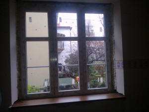 okno-przed-obrobkami-tynkarskimi-plyta-regipsowa