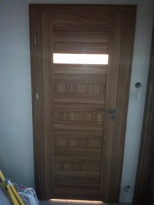 montaz-drzwi-wewnetrznych-18
